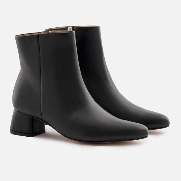 Savannah Booties - Full Grain Leather - Women's