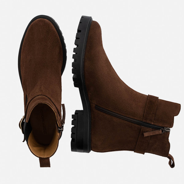 Amelia Chelsea Boots - Suede - Women's - Image 4